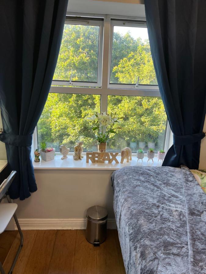 Dublin Double Room ภายนอก รูปภาพ