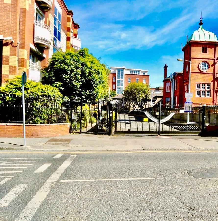Dublin Double Room ภายนอก รูปภาพ